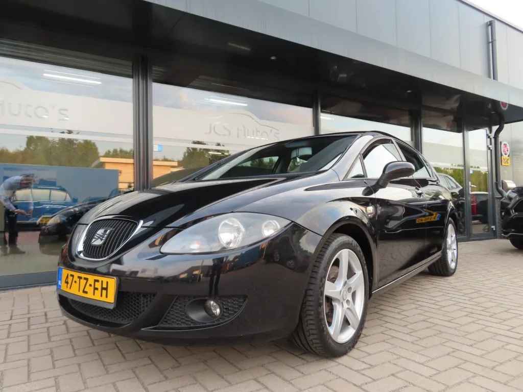 SEAT Leon (2007) — foto 1