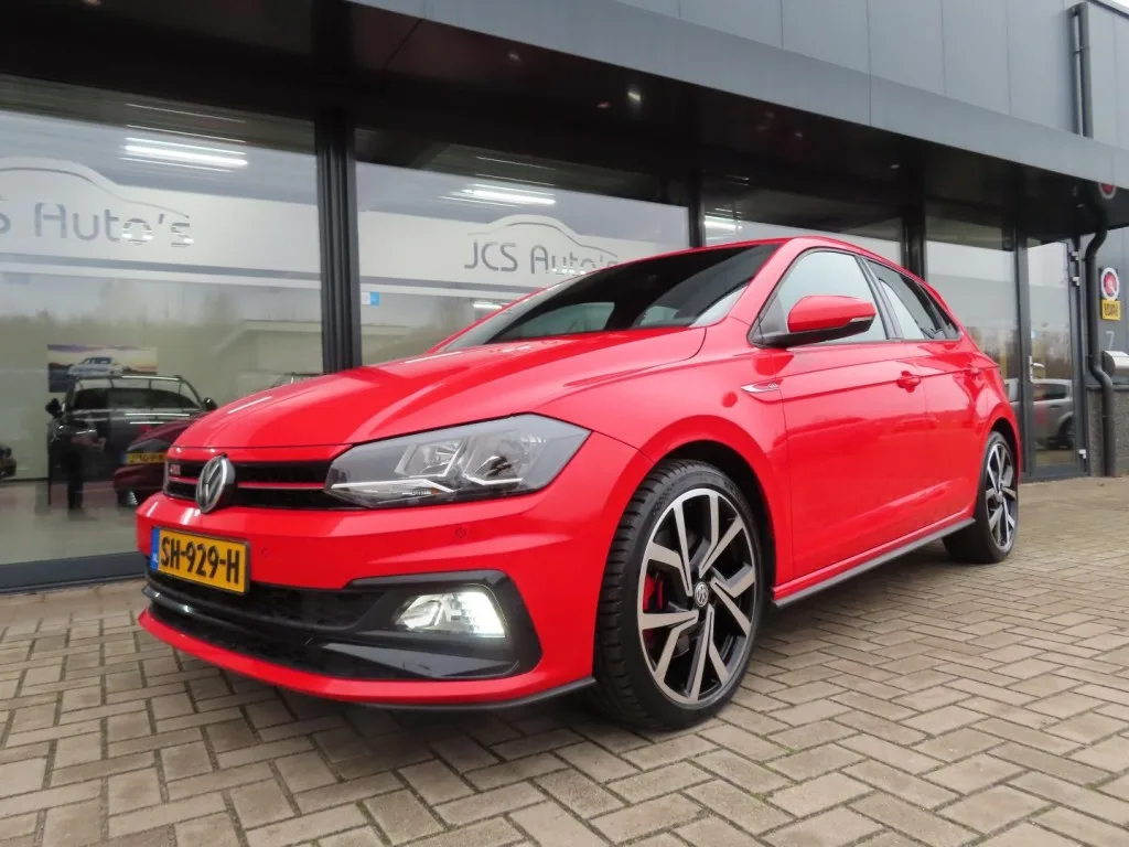 Volkswagen Polo (2018) — foto 1