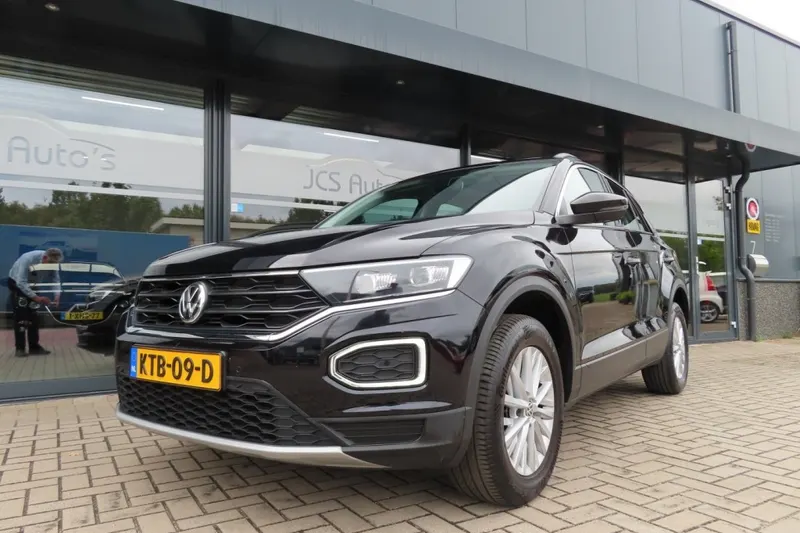 Volkswagen T-Roc (2020)