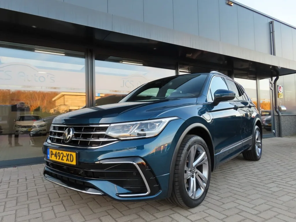Volkswagen Tiguan (2022) — foto 1