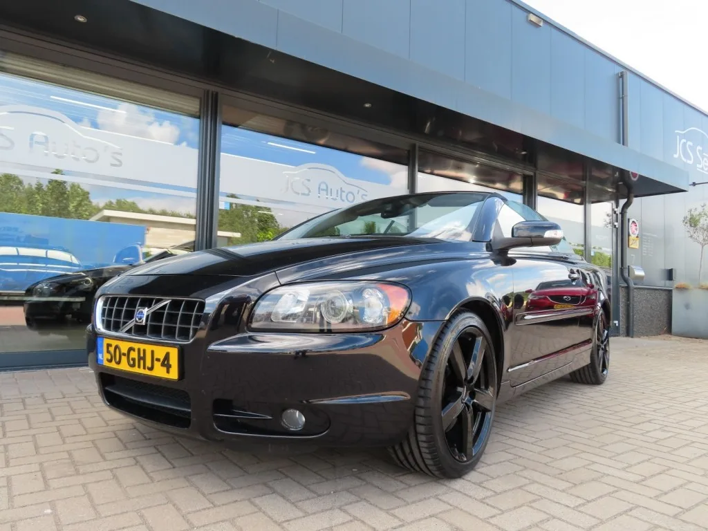 Volvo C70 (2007) — foto 1