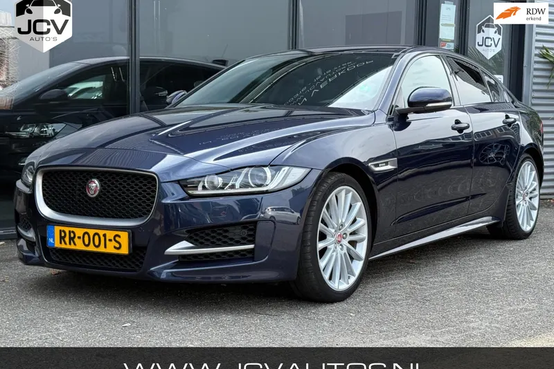 Jaguar XE (2018)