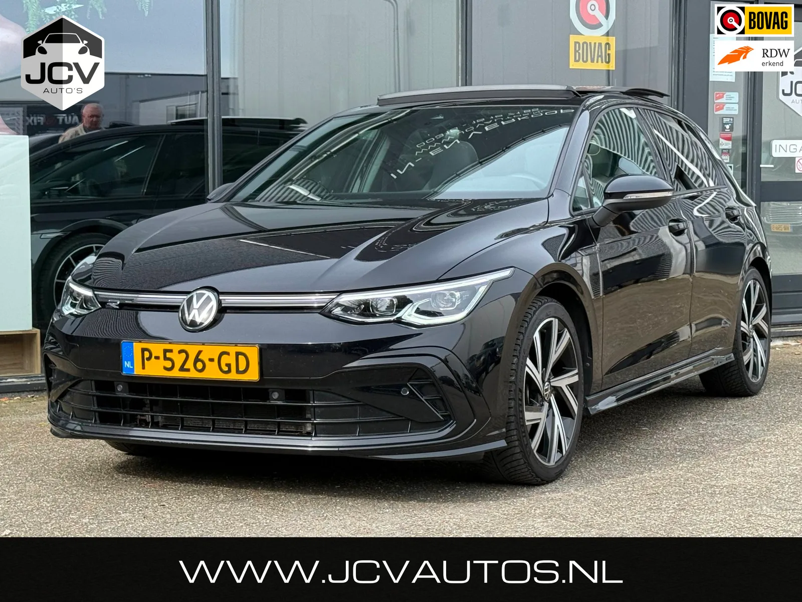Volkswagen Golf (2021) — foto 1