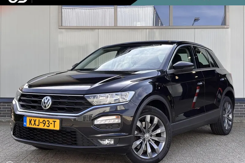 Volkswagen T-Roc (2017)