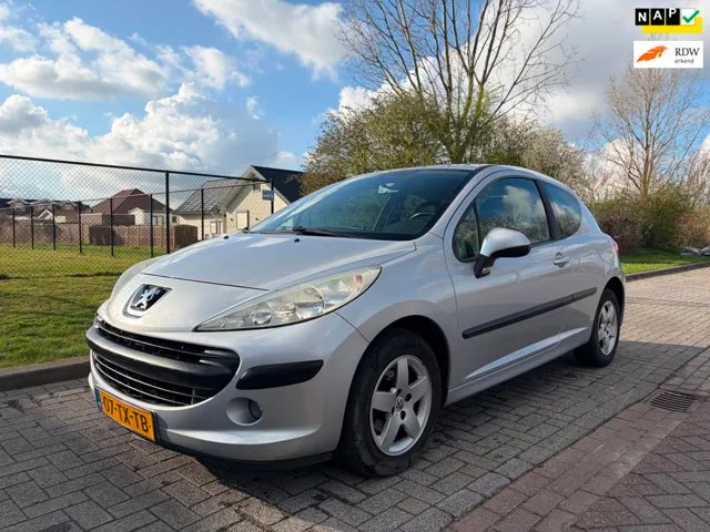 Peugeot 207 (2007) — foto 1