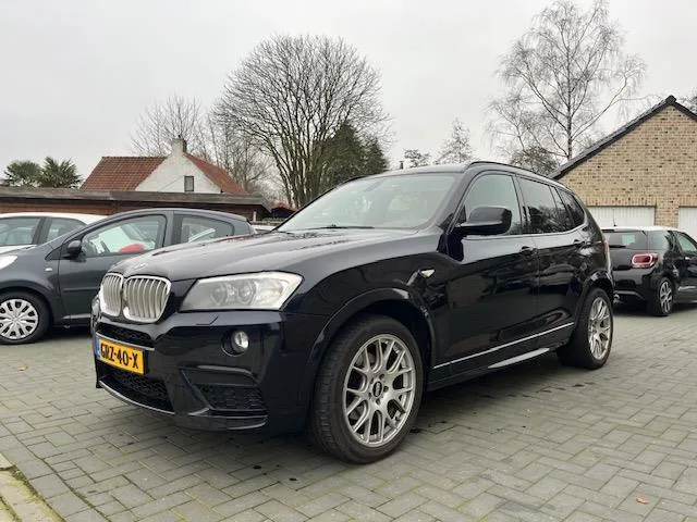 BMW X3 (2011) — foto 1