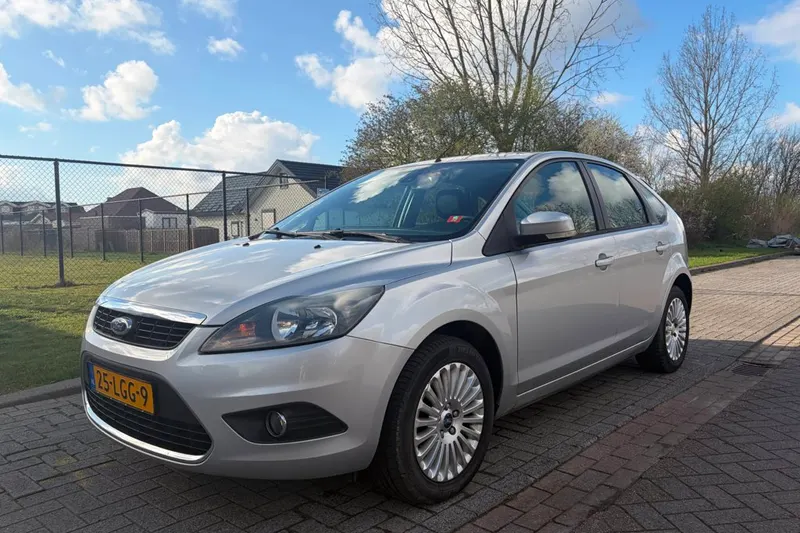 Ford Focus (2010)