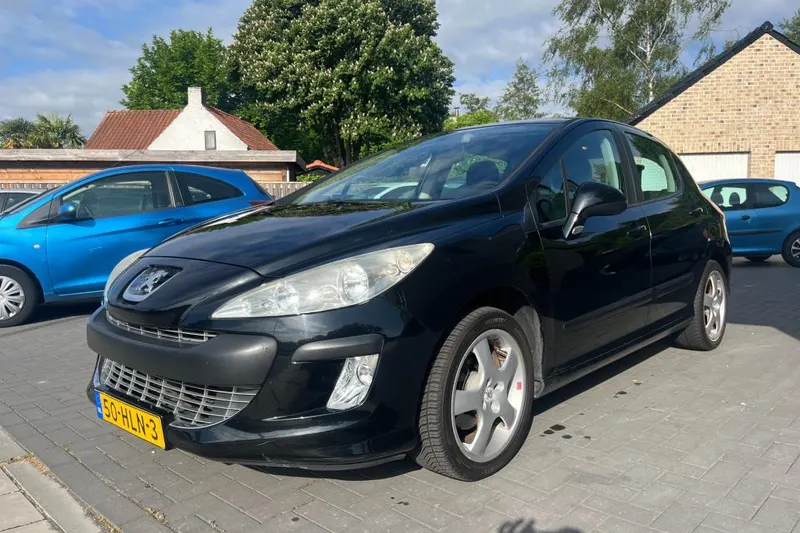 Peugeot 308 (2009)