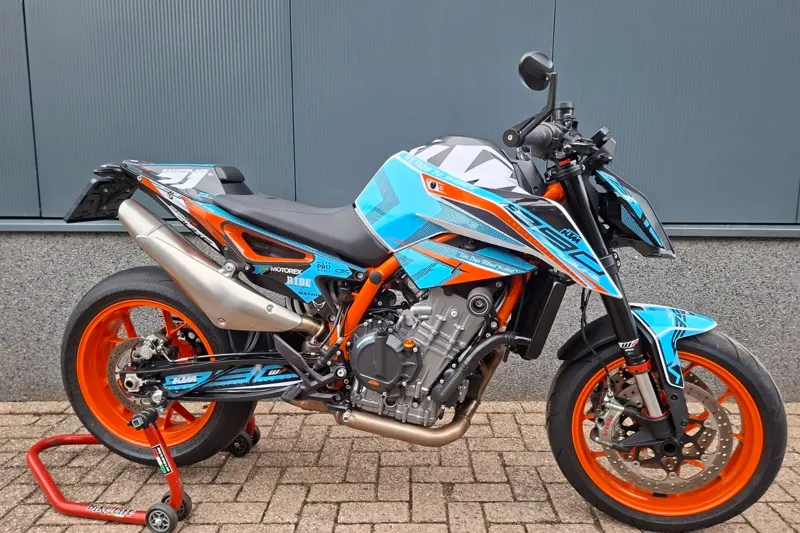 KTM 890 Duke (2020)