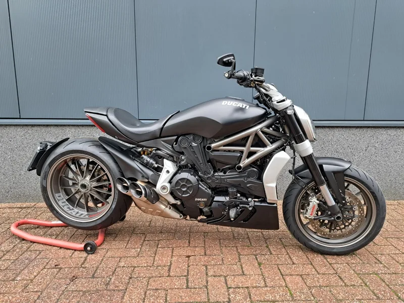 Ducati Xdiavel (2016) — foto 1