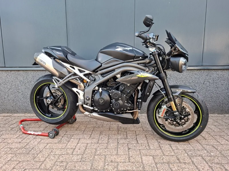 Triumph Speed Triple RS (2019) — foto 1
