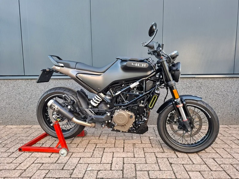 Husqvarna Svartpilen 401 (2022) — foto 1