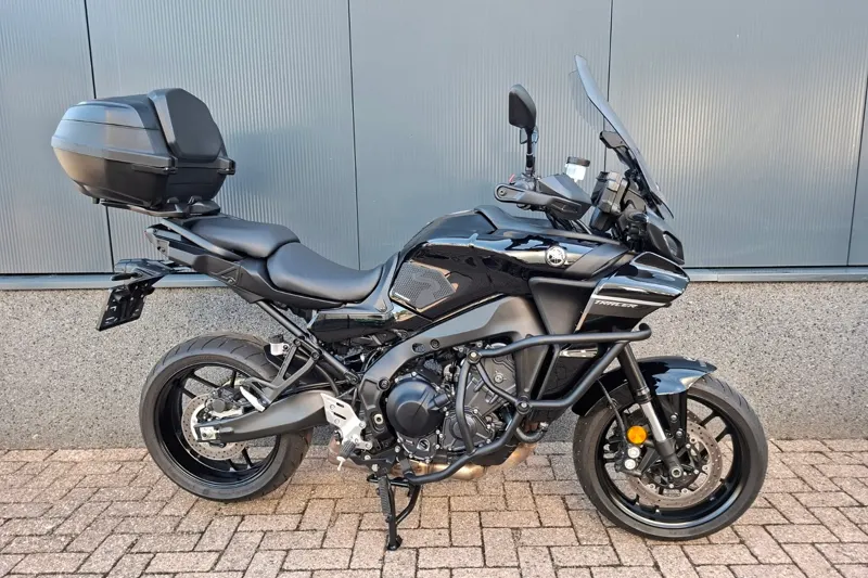 Yamaha Tracer 9 (2024)