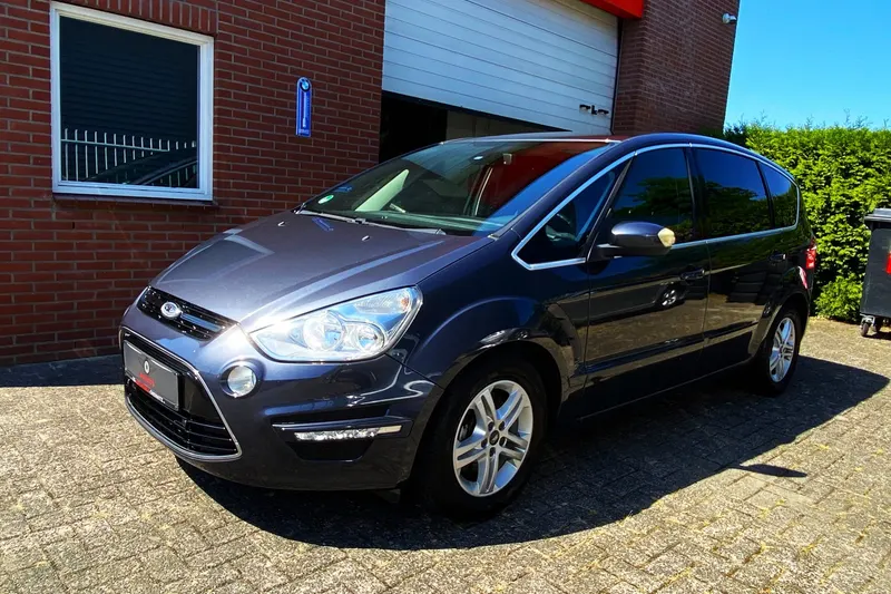 Ford S-Max (2010)