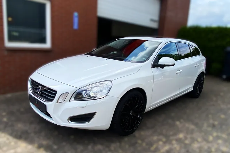 Volvo V60 (2011)