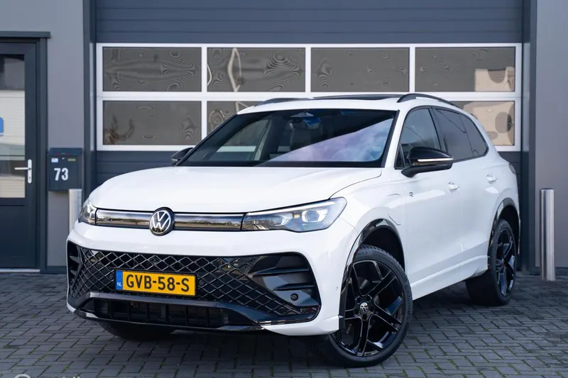 Volkswagen Tiguan (2024)