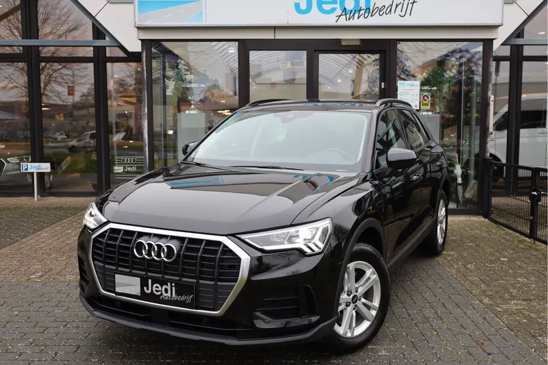 Audi Q3 (2022)