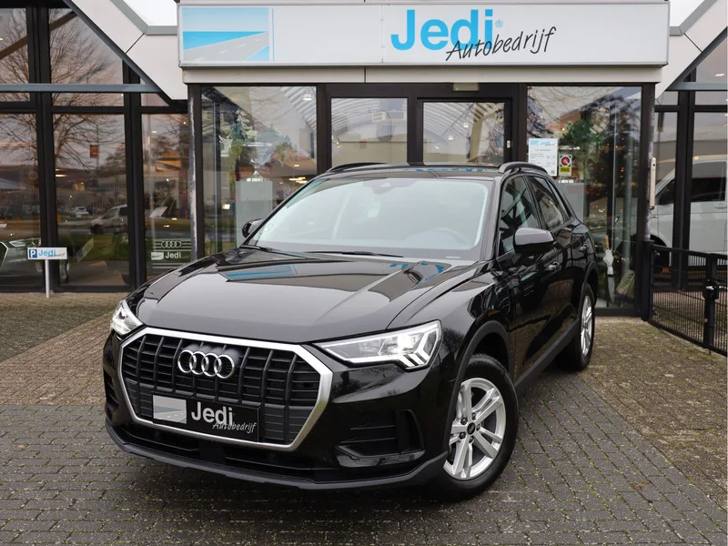 Audi Q3 (2022) — foto 1