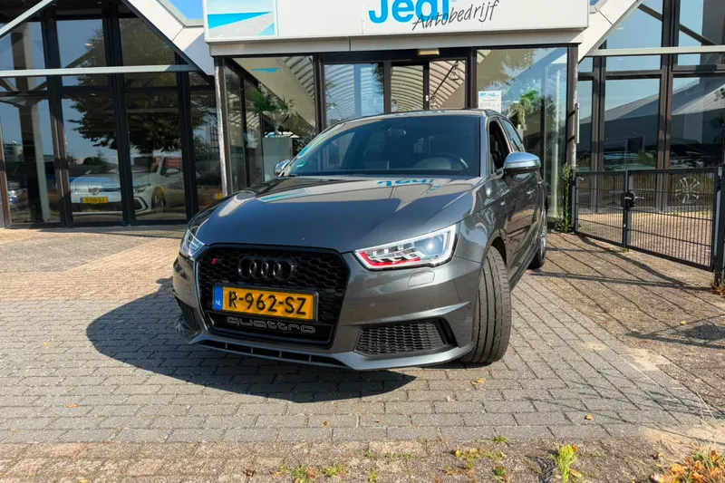 Audi S1 (2014)
