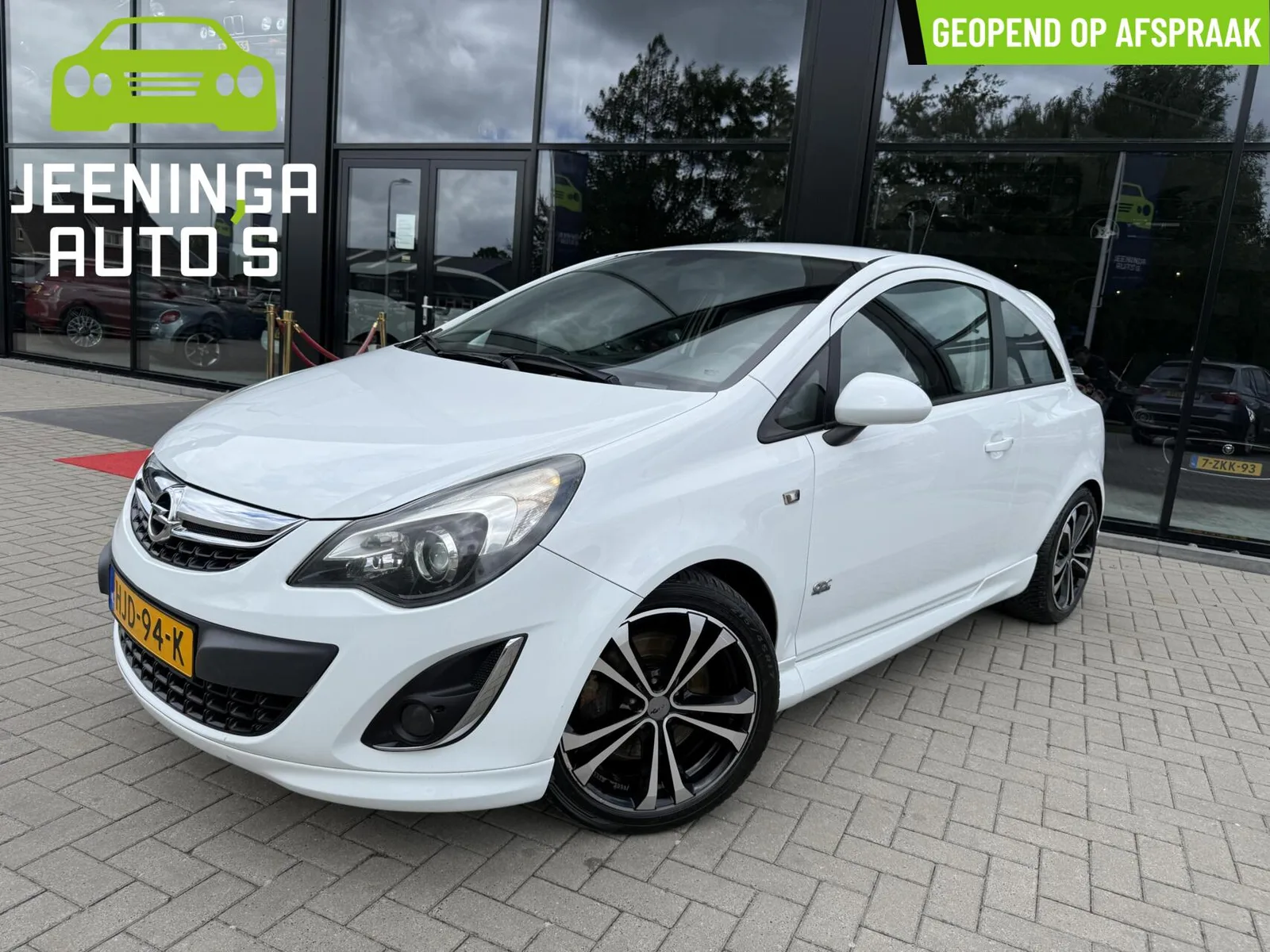 Opel Corsa (2012) — foto 1
