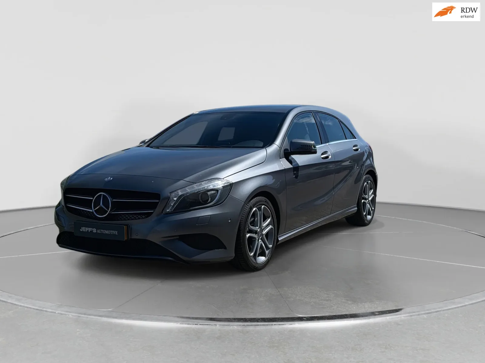 Mercedes-Benz A-Klasse (2013) — foto 1