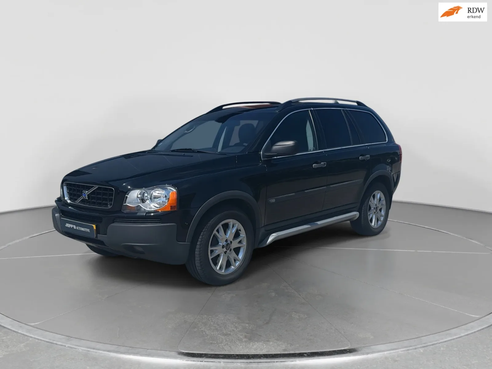 Volvo XC90 (2004) — foto 1