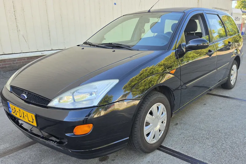 Ford Focus (2000)