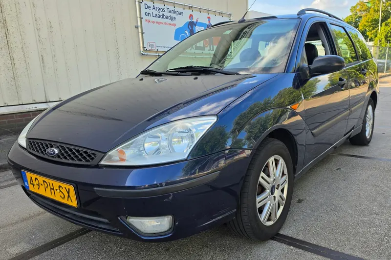 Ford Focus (2004)