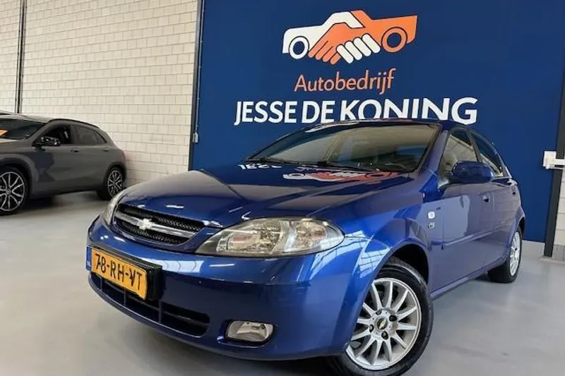 Chevrolet Lacetti (2005)