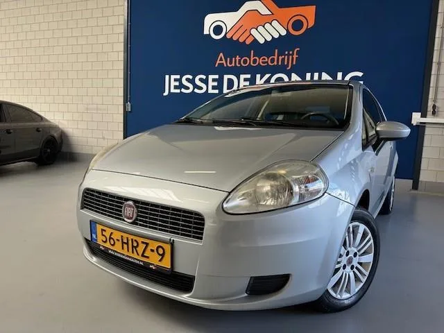 Fiat Grande Punto (2009) — foto 1