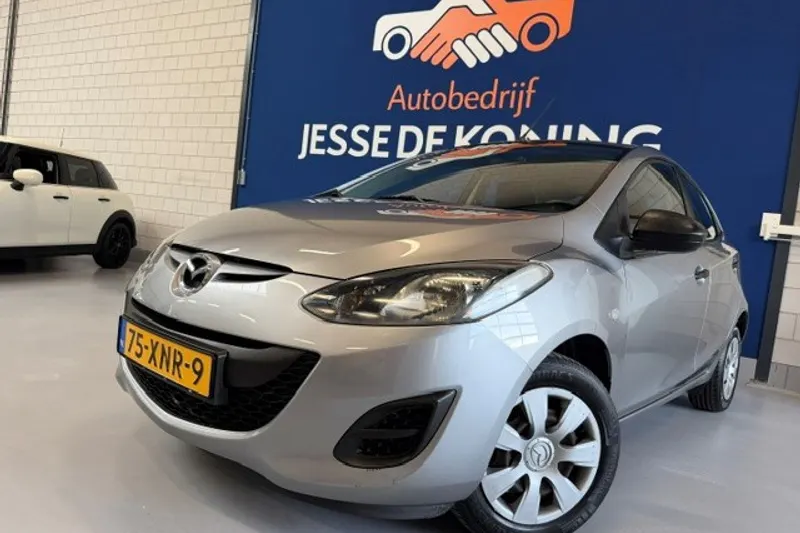 Mazda 2 (2012)