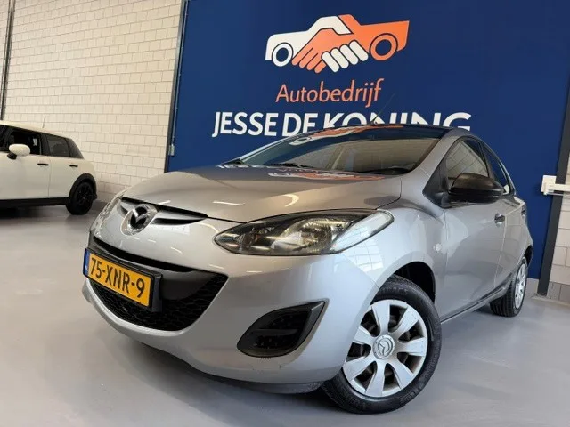 Mazda 2 (2012) — foto 1