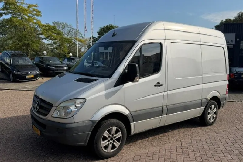 Mercedes-Benz Sprinter (2006)