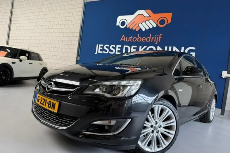 Opel Astra (2014)