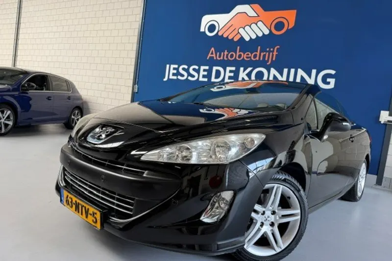 Peugeot 308 (2010)