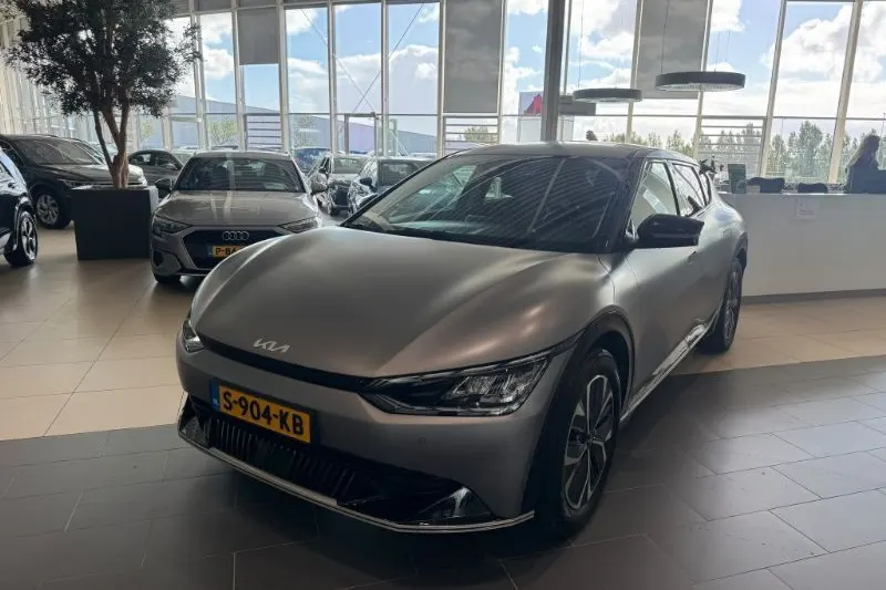 Kia EV6 (2023)