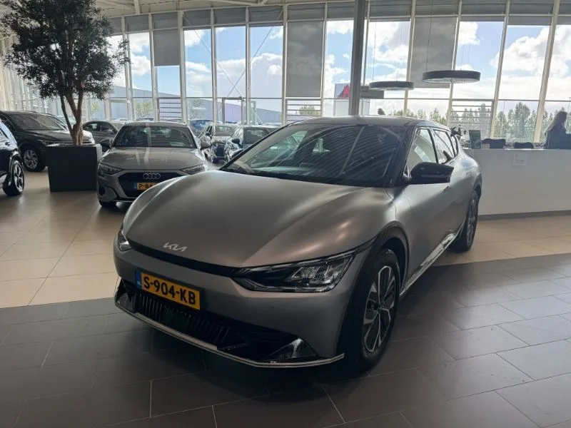 Kia EV6 (2023) — foto 1
