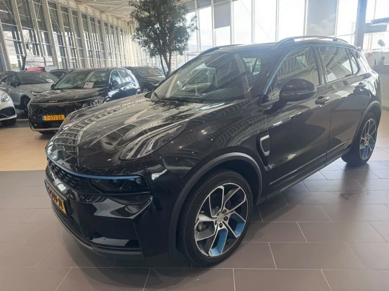Lynk & Co 01 (2023) — foto 1
