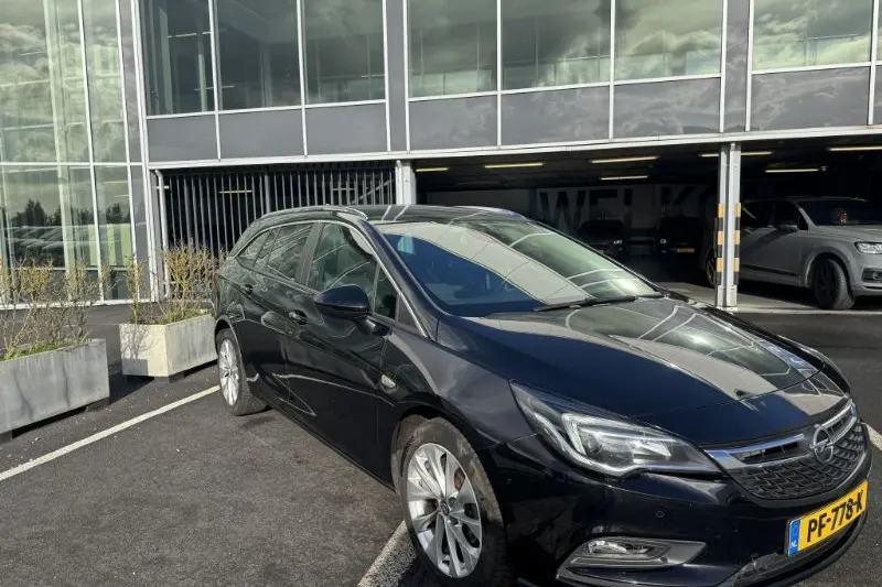 Opel Astra (2017)