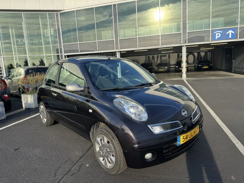 Nissan Micra (2009) — foto 1