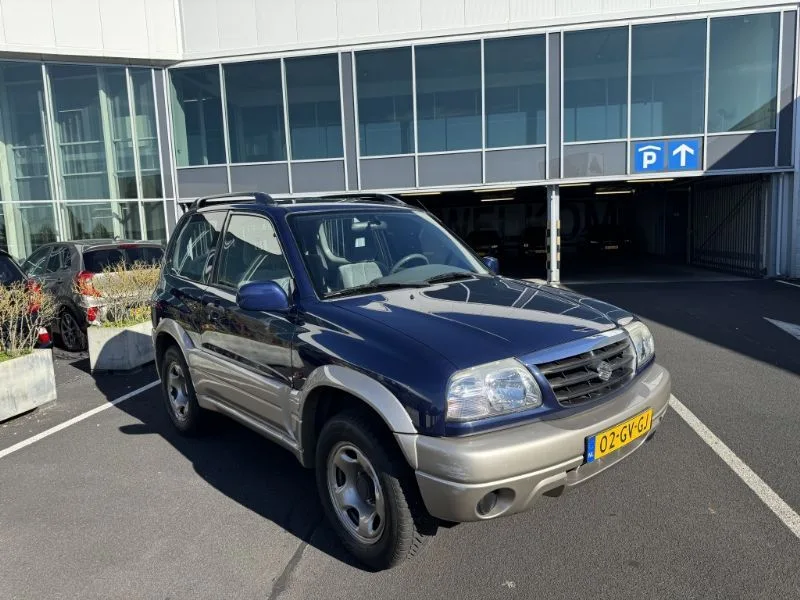 Suzuki Grand Vitara (2001) — foto 1