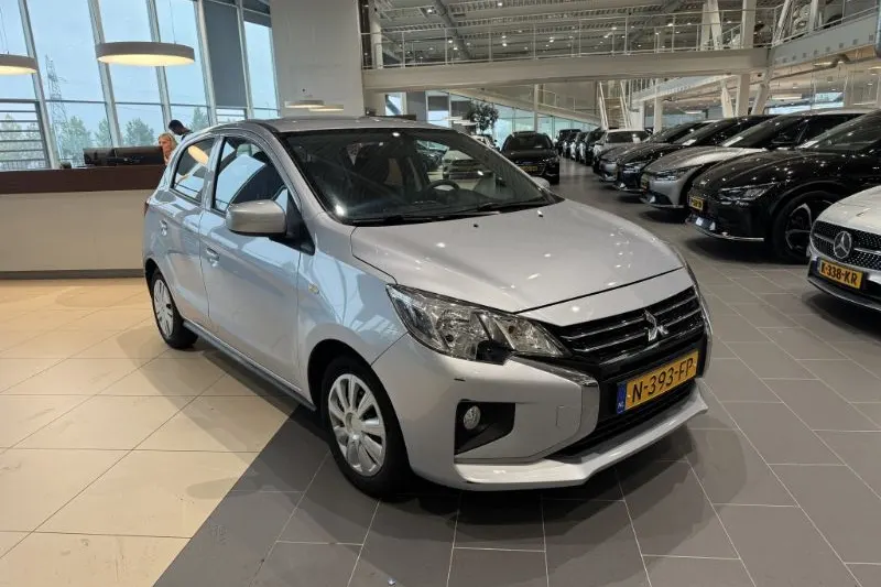 Mitsubishi Space Star (2021)