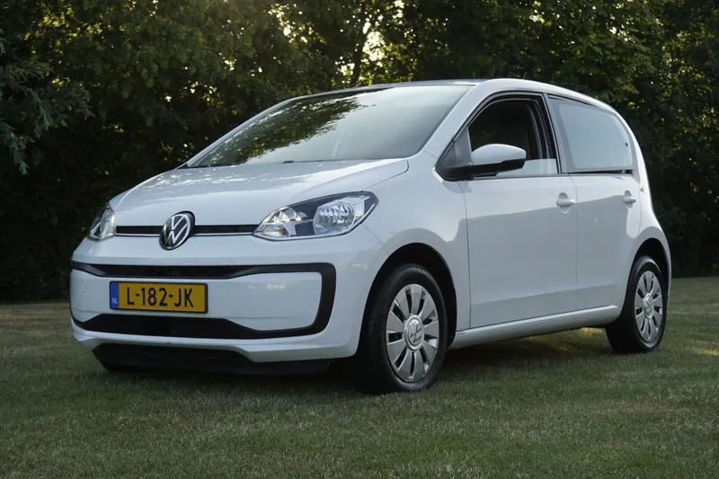 Volkswagen Up! (2021)