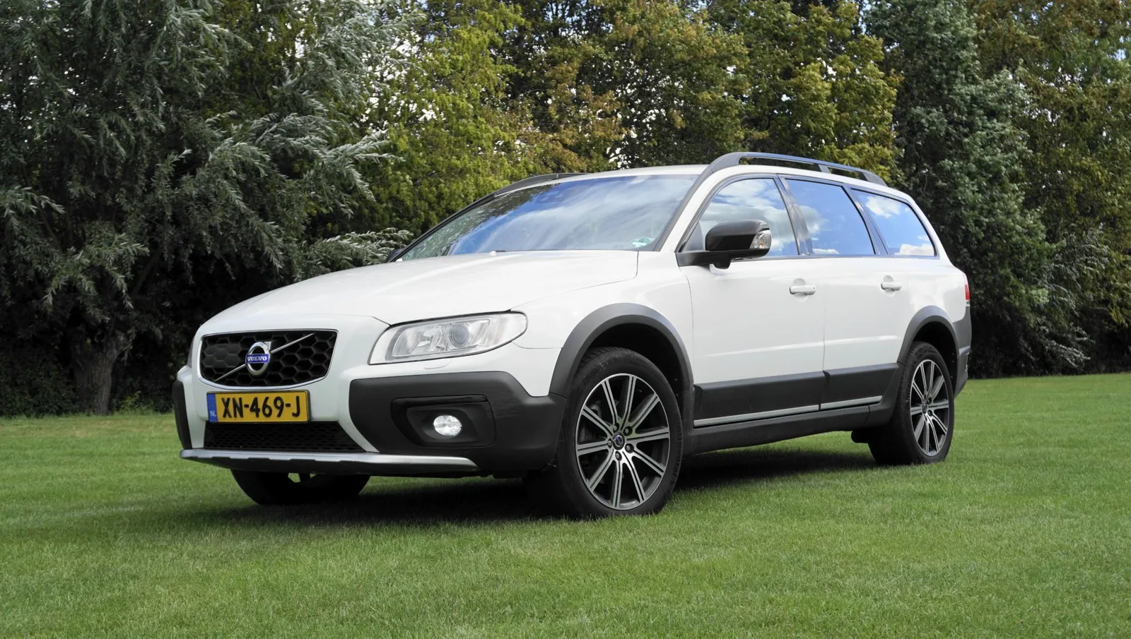 Volvo XC70 (2014) — foto 1