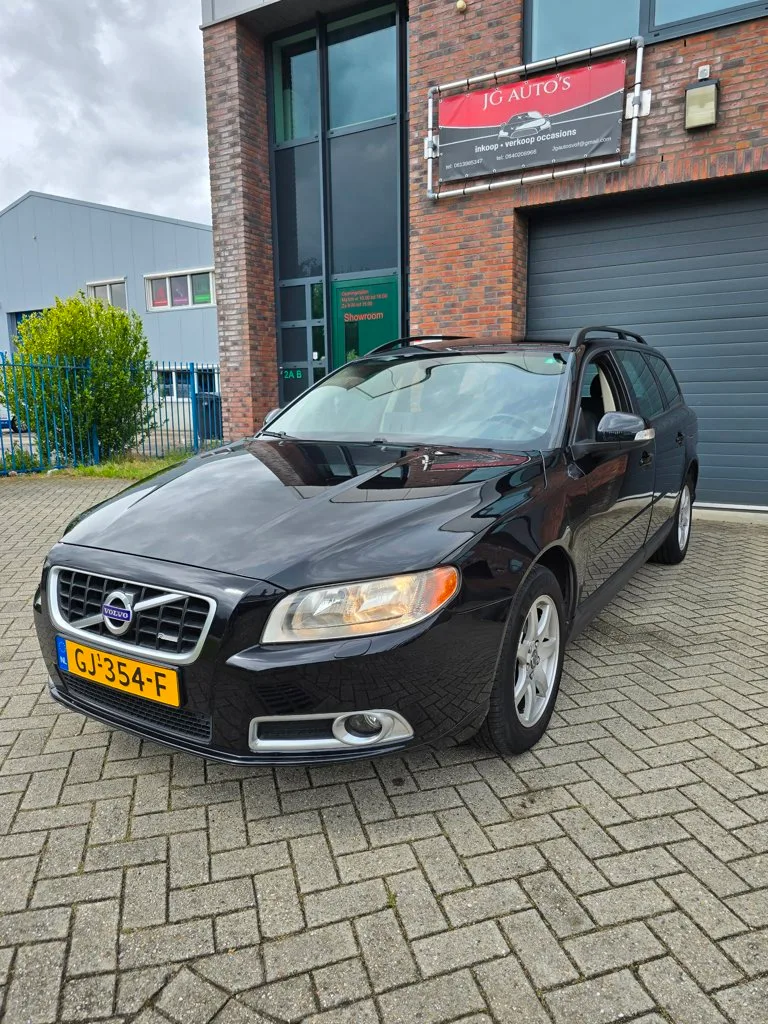 Volvo V70 (2009) — foto 1