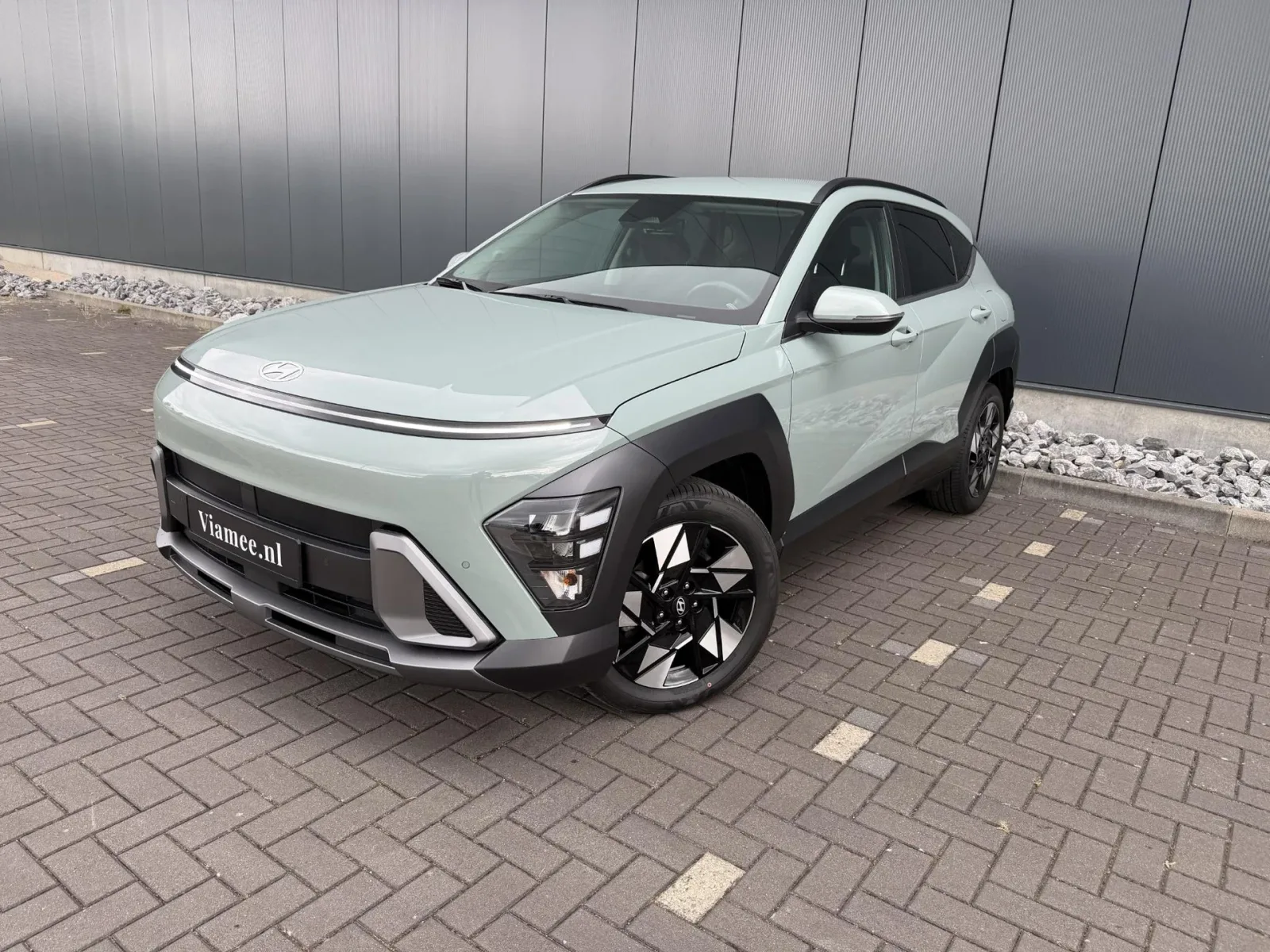 Hyundai Kona (2024) — foto 1