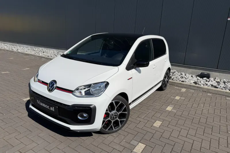 Volkswagen Up! (2022)