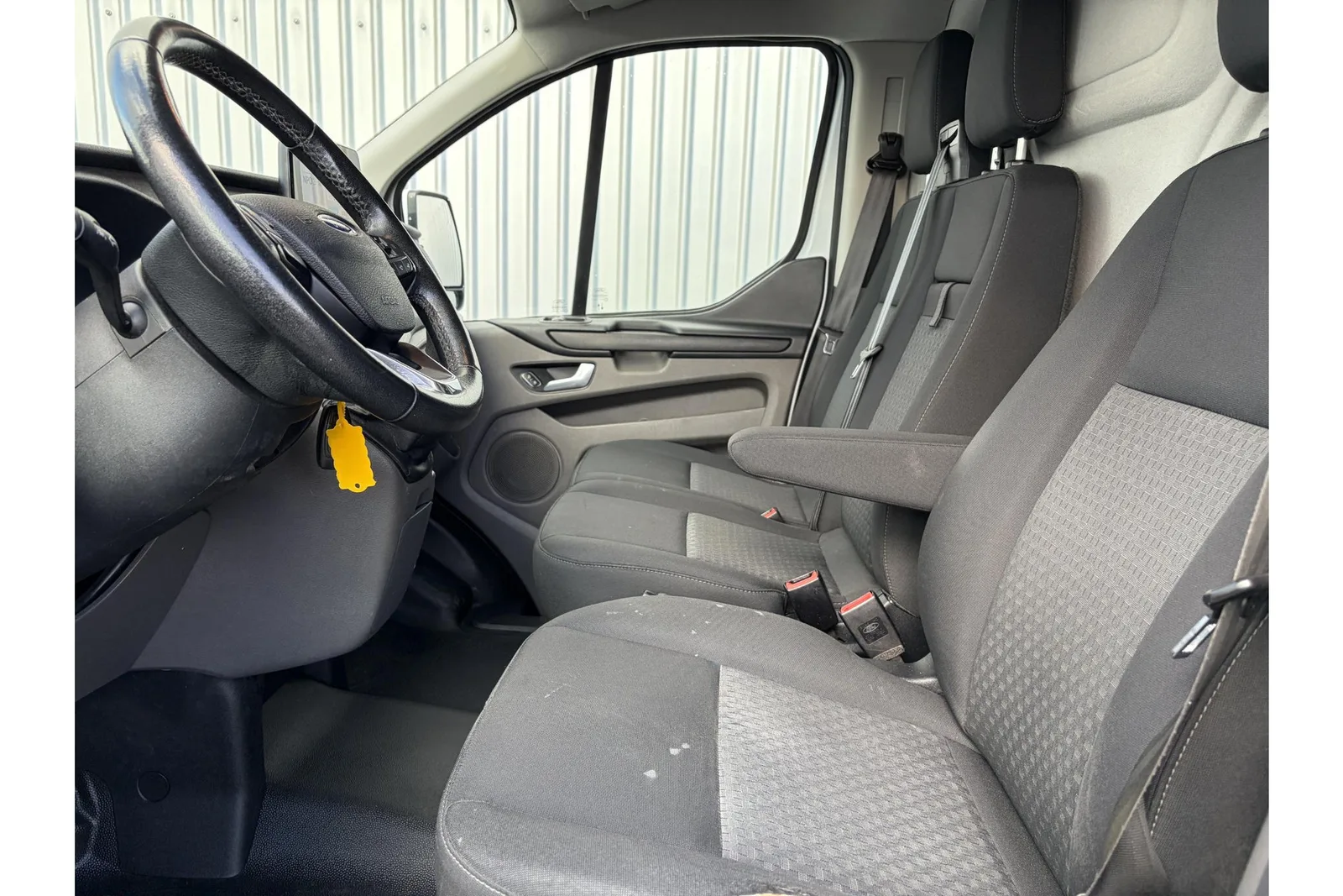 Ford Transit Custom (2020) — foto 1