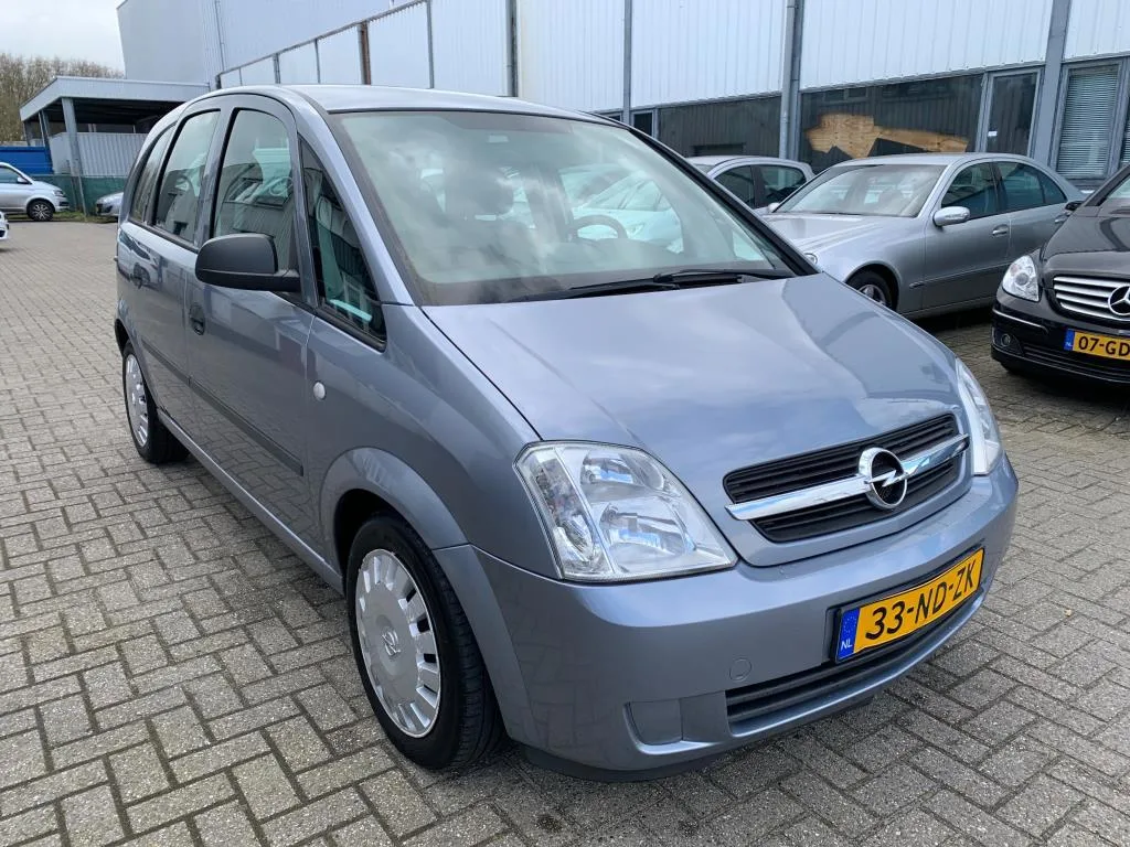 Opel Meriva (2003) — foto 1