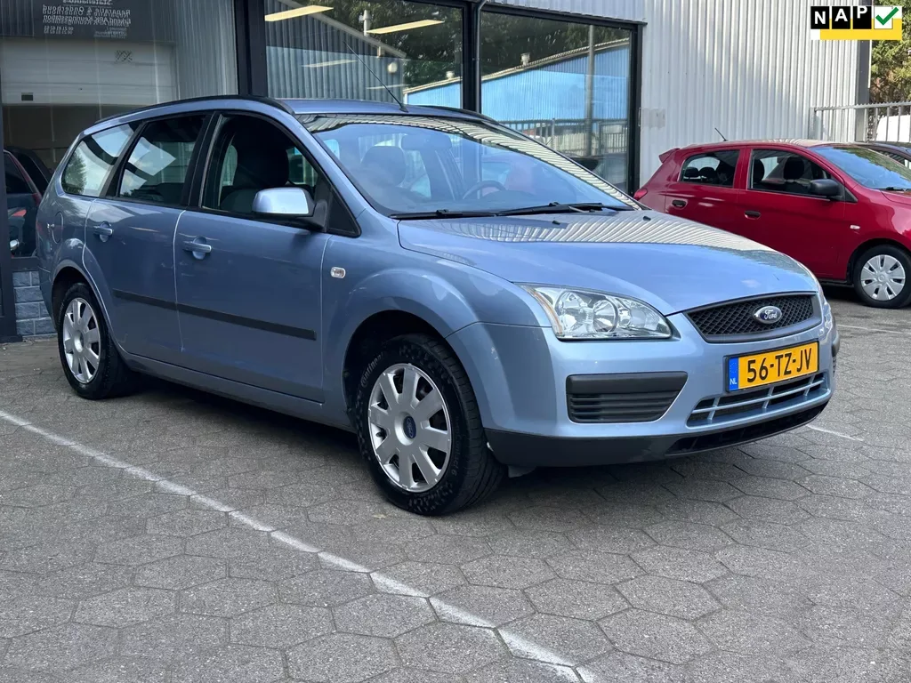 Ford Focus (2007) — foto 1